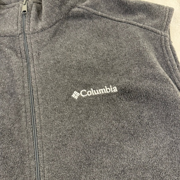 Columbia men’s grey fleece zip vest in size XXL - Picture 2 of 11